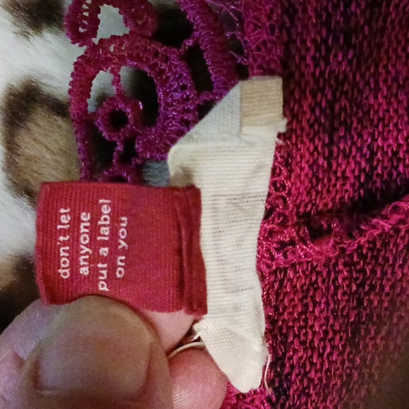 l.e.i. Cropped Poncho Sweater w/Lace Back Sz L (10/12) Girl Adult XS - Picture 9 of 12